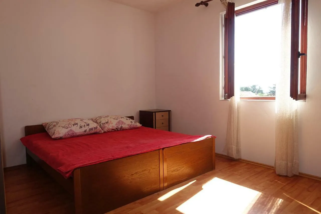Apartment Dede Nin